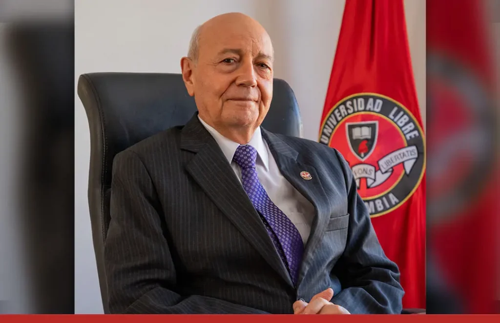 Dr. Egdar Ernesto Sandoval